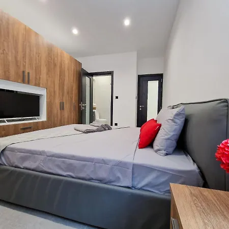 Luxury Qawra * St. Paul's Bay