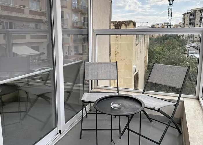 Luxury Qawra Apartamento *