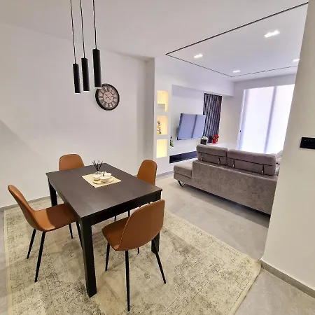 Luxury Qawra Apartment St. Paul's Bay